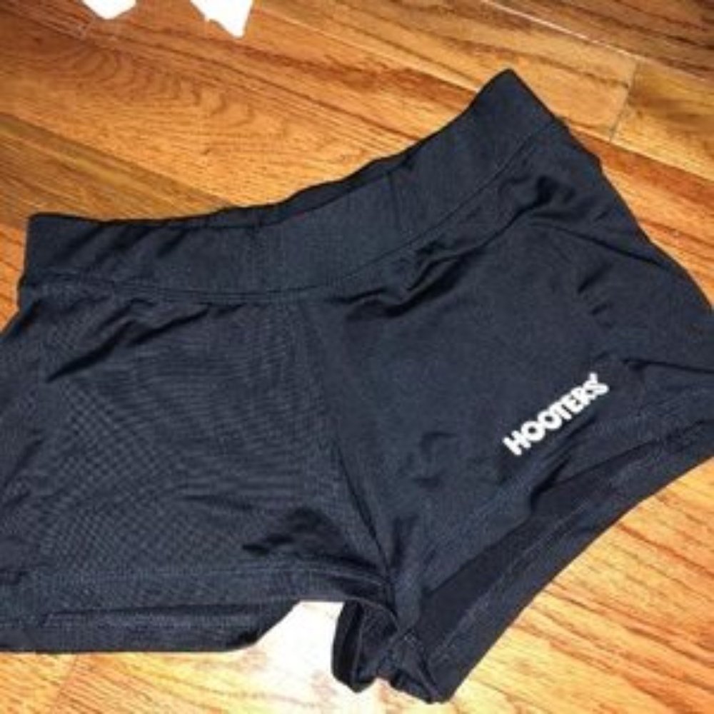 HOOTER GIRL UNIFORM SHORTS BLACK
